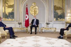 الرئيس التونسي: “في الجزائر يوجد مليون ونصف شهيد وفي تونس يوجد مليون ونصف خبير”