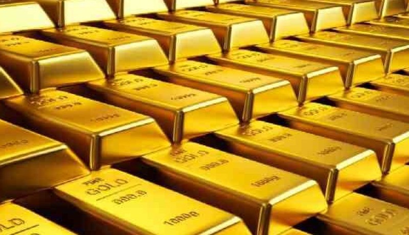 الذهب يهبط أكثر من 1 بالمائة مع صعود الدولار