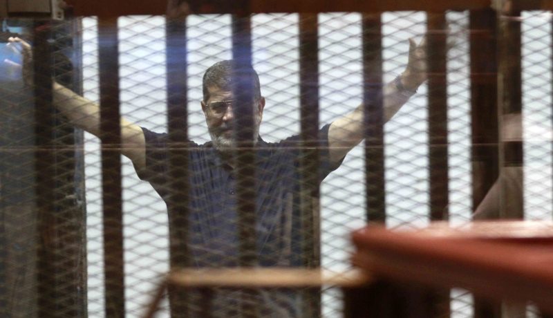 مواصلة محاكمة مرسي و10 آخرين في قضية التخابر