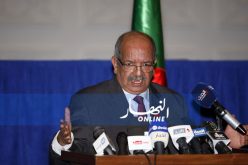 مساهل يعزي عائلة عبد المالك بن حبيلس