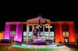 الأرسيدي يعترف بفشل الحكومة في تسيير تظاهرة قسنطينة