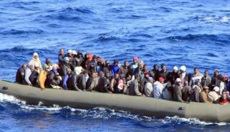 إنقاذ 14 حراقا في جزيرة لامبيدوزا الإيطالية