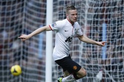 مانشستر يونايتد يصالح جماهيره بثلاثية في شباك أستون فيلا