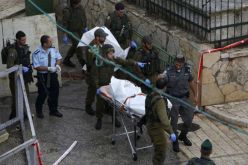 مقتل فلسطيني بعد طعنه إسرائيليا في الضفة الغربية
