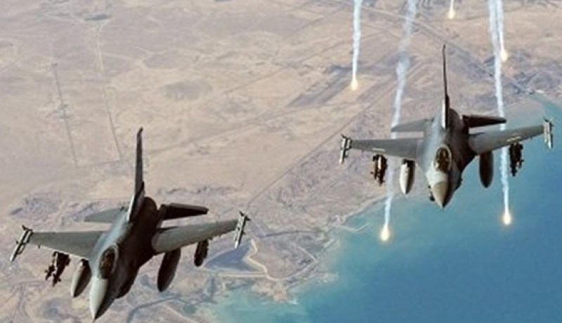 مقتل 43 مسلحا جراء غارات جوية شنها الجيش الباكستاني