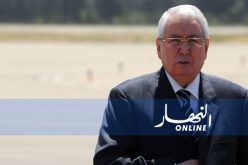 بن صالح يستقبل عبد العزيز بلعيد