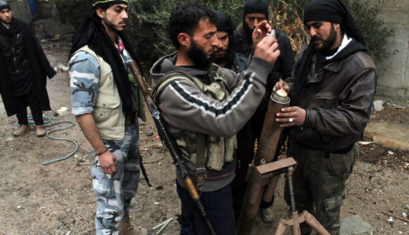 اشتباكات عنيفة بين “داعش” و”جيش المجاهدين” في حلب بسوريا