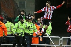 سندرلاند يقهر الشياطين الحمر في كأس رابطة الأندية الإنكليزية