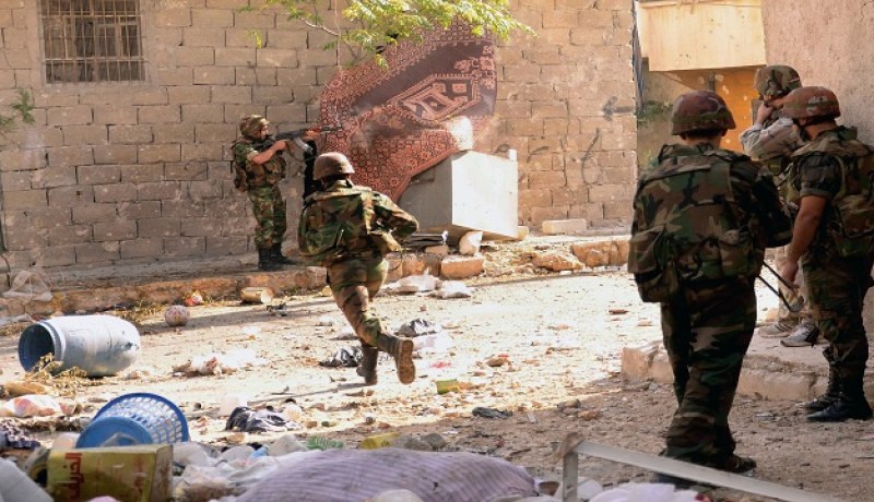 الجيش السوري يتقدم في حلب و”داعش” تسيطر على مدينة تل أبيض بمحافظة الرقة