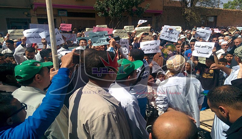 مسيرة حاشدة ضد تحرير تجارة الخمور بالجملة في المشرية بالنعامة