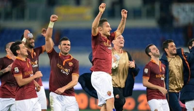 ذئاب روما تفترس ليفورنو بثلاثية وتطارد السيدة العجوز