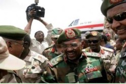 الرئيس السوداني يعفي عدداً من قيادات الجيش