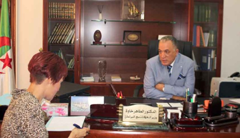 بوتفليقة أمر الوزراء بالنزول إلى البرلمان للردّ على استفسارات النواب