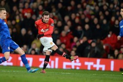 مانشستر يونايتد يكرم كارديف سيتي بثنائية.. وليفربول يسحق ايفرتون برباعية بيضاء