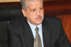 سلال يوقع على سجل تعازي اثر وفاة العاهل السعودي