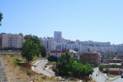 سلال يتفقد مشروع القطب الحضري الجديد بصيادة بولاية مستغانم