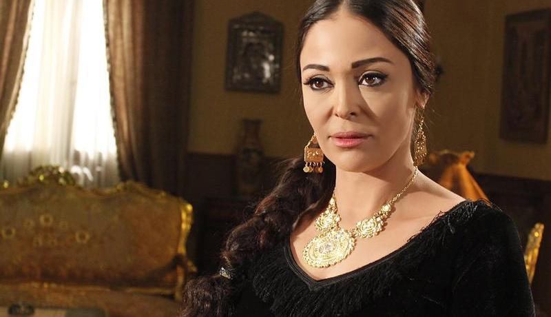 بعد إصابة زوجها بكورونا.. داليا البحيري تكشف نتيجة تحليلها مع أولادها