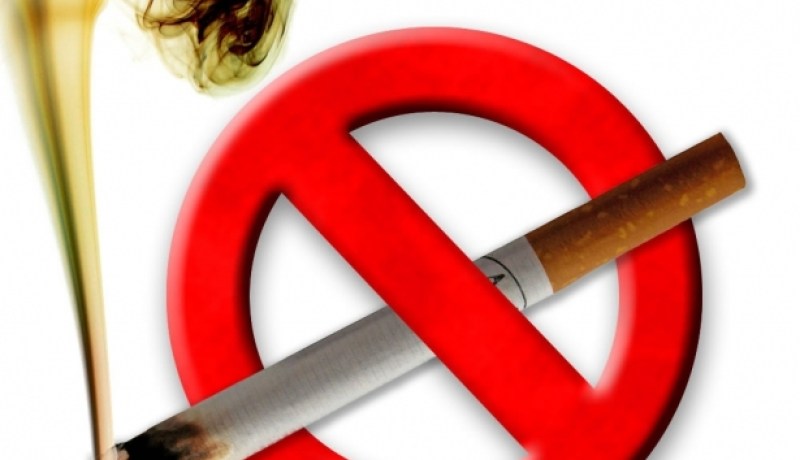 التدخين ممنوع في جميع وسائل النقل ومحطات التوقف بقرار رسمي