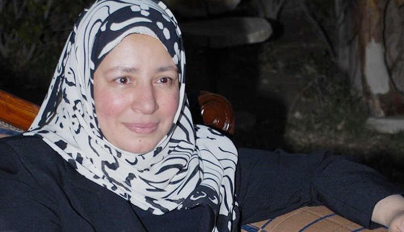 حقيقة إعتزال الممثلة المصرية عبلة كامل التمثيل!