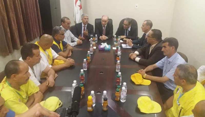 بالصور.. الوزير بلمهدي يصل للبقاع المقدسة ويقف على عمل البعثة الجزائرية