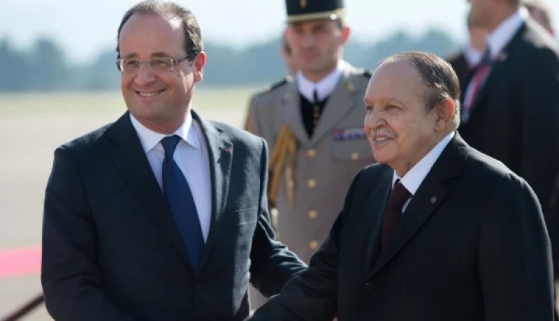 فرانسوا هولاند  في زيارة إلى الجزائر يوم 15 جوان