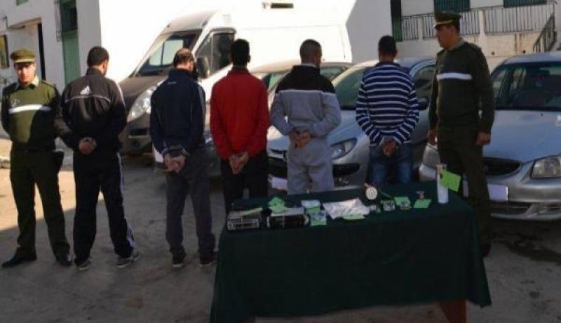 الإطاحة بعصابة متخصصة في سرقة وتزوير السيارات بالمسيلة