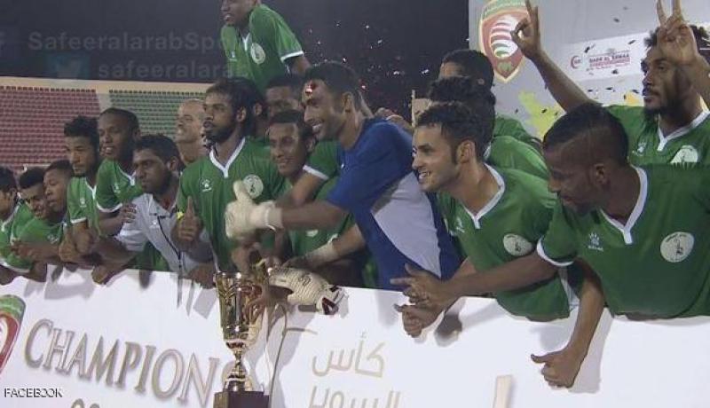 النهضة يتوج بالكأس السوبر العمانية