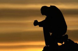 أخشى ألا تكتمل فرحتي بتوبتي