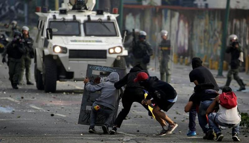 مقتل 3 مدنيين خلال مظاهرات غربي فنزويلا