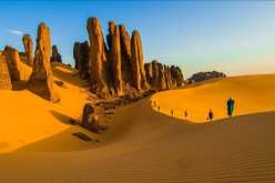 وزير السياحة: “تنصيب لجنة قطاعية لمتابعة تحضيرات موسم السياحة الصحراوية”