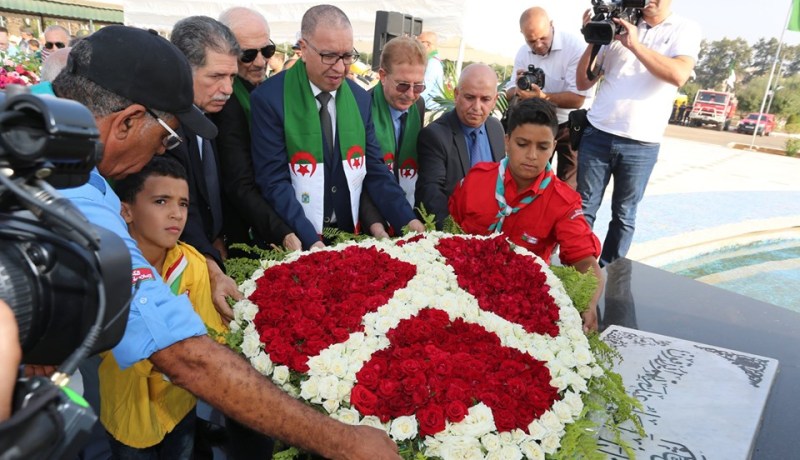 بالصور.. صيودة يحتفل بالذكرى المزدوجة لليوم الوطني للمجاهد ومؤتمر الصومام