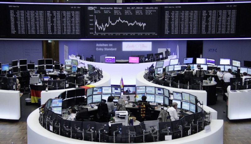 الأسهم الأوروبية تتراجع مع عودة التقلبات