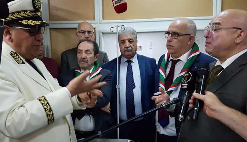 دحمون: “تدعيم مستشفى جانت بالأطباء تماشيا والحاجيات الصحية بالمنطقة”