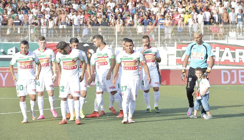 الرابطة تؤكد إجراء كلاسيكو العميد والكناري في 5 جويلية