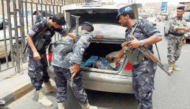 القبض على 3 عناصر إرهابية بعدن في اليمن