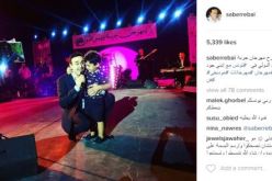 دويتو غنائي بين صابر الرباعي وابنه الأصغر