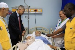 بالصور: مدير ديوان الحج والعمرة يزور الحجاج المرضى في مستشفيات السعودية