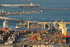 جراد يشدد على ضمان استمرارية النشاط على مستوى الموانئ البحرية والجافة