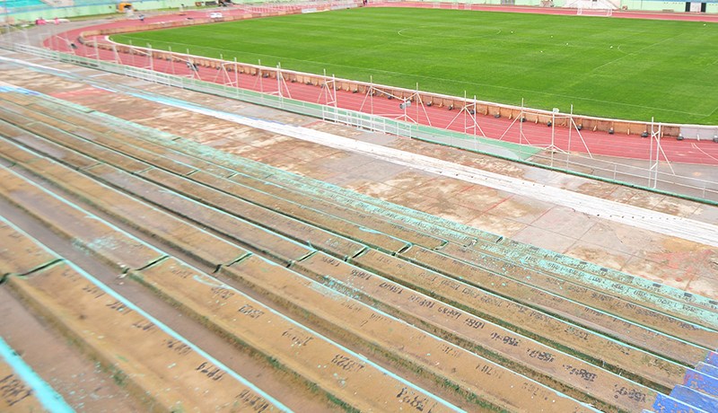 الرئاسة تفضّل ملعـب تشاكـر