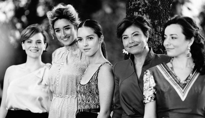 “بابيشا” يفوز بجائزة “سيزار” لأول فيلم وأحسن ممثلة واعدة