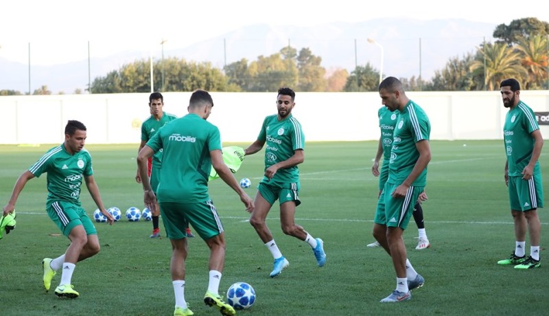 بالصور.. أبطال إفريقيا يجرون ثان الحصص التدريبية تحسبا لمباراة “البنين”