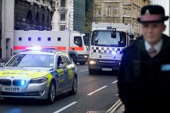 الشرطة البريطانية تلقي القبض على رجل بتهمة التخطيط لعمل إرهابي
