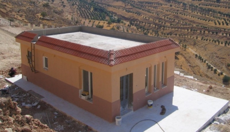 مواطنون يحاصرون مقر بلدية الحساسنة ل 3 ايام إحتجاجا على السكن الريفي في تيموشنت