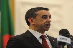 حدّاد يبحث على الحماية الدولية