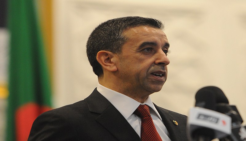 حدّاد يبحث على الحماية الدولية