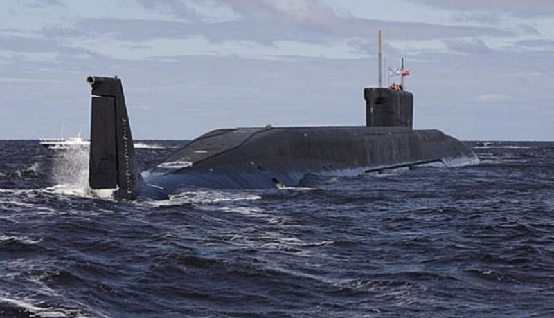 غواصة روسية مزودة بصواريخ كروز تقترب من ساحل سوريا