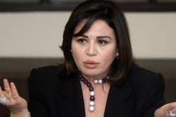 إلهام شاهين تكشف حقيقة قيامها بإنشاء قناة دينية