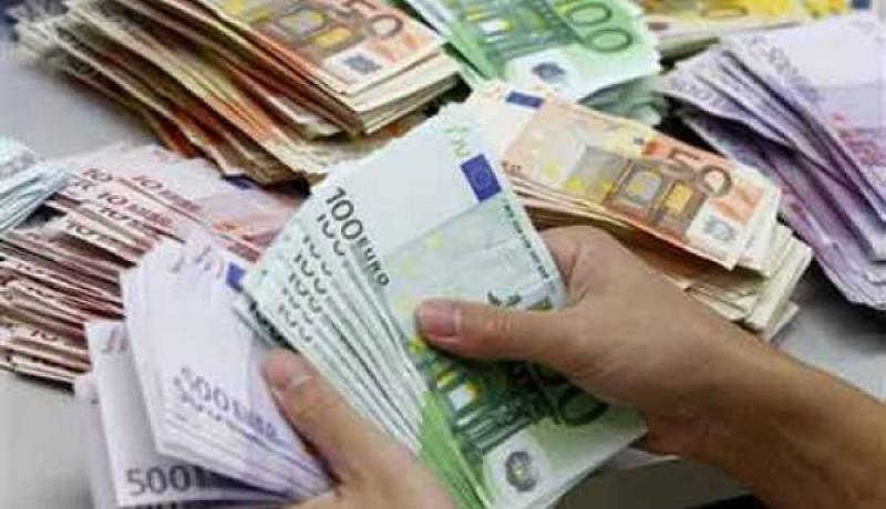 بالارقام.. بنك الجزائر يصدر أسعار الصرف للأوراق النقدية وشيكات السفر
