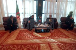 بالصور.. والي بلعباس يستقبل بلماضي وزطشي