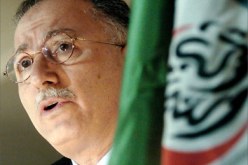 إحسان أوغلو: المساس بالمسجد الأقصى هو اعتداء على أحد أقدس مقدسات المسلمين